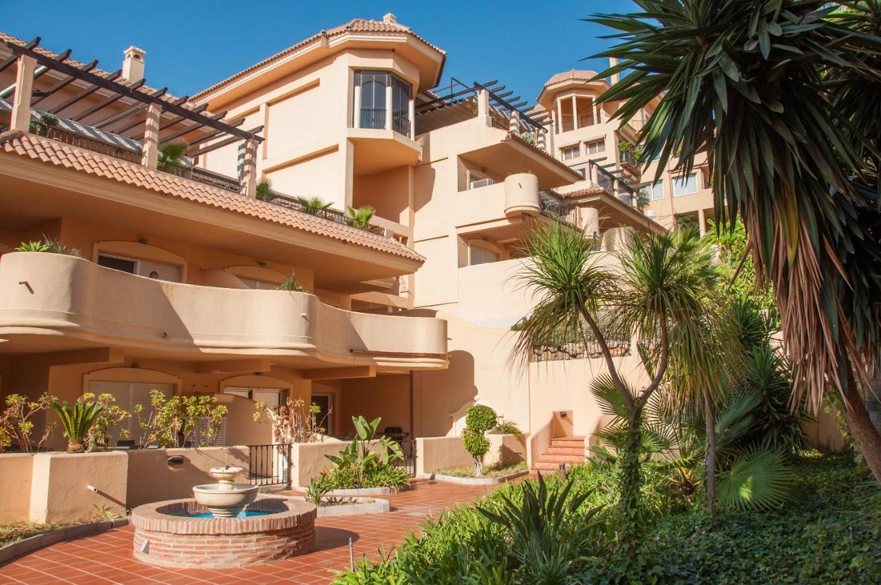 Aloha Hill Club Apartment Marbella Exterior photo