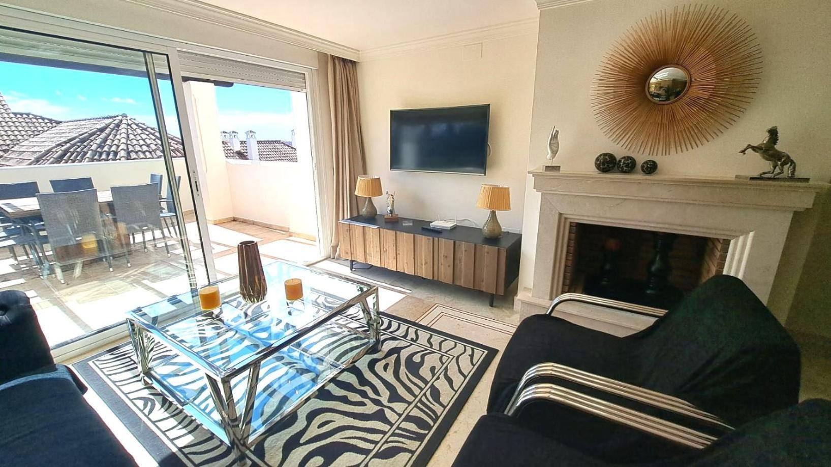 Aloha Hill Club Apartment Marbella Exterior photo