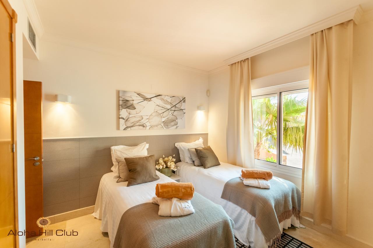 Aloha Hill Club Apartment Marbella Exterior photo